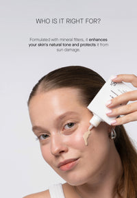 TRANSPARENT Lab Mineral Tinted SPF 50+ Light 100ml
